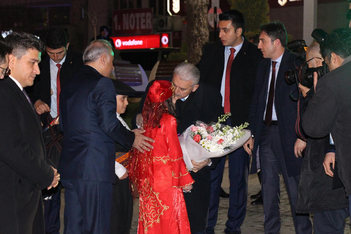 Başbakan Yıldırım Elazığ’da Başbakan Yıldırım Elazığ’da